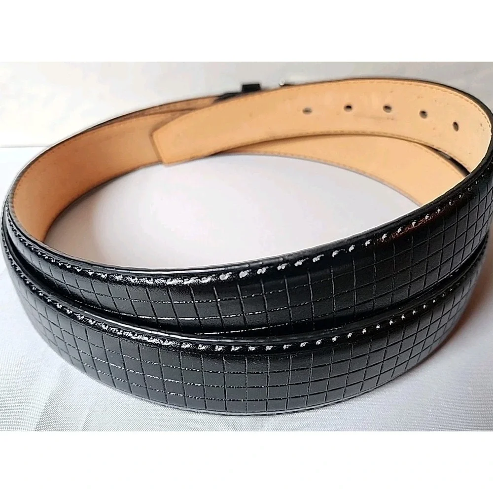 New Men's 2XL 46/48 Black Grid Pattern Modern Leather Belt  Silver Buckle NWT